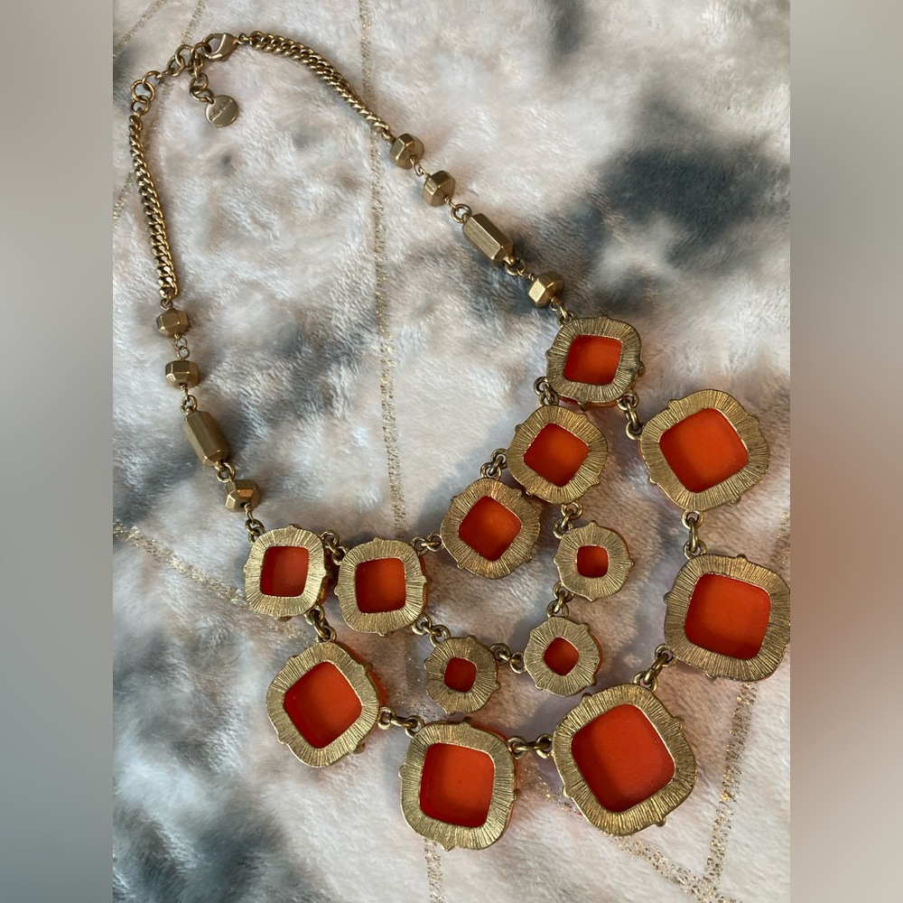 Stella & Dot Olivia Bib Necklace - Picture 5 of 5